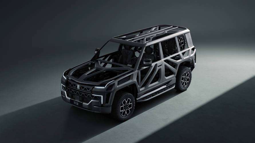 广州206仰望U8硬派越野的科技魅力，国能汽车对传统燃油车市场的冲击